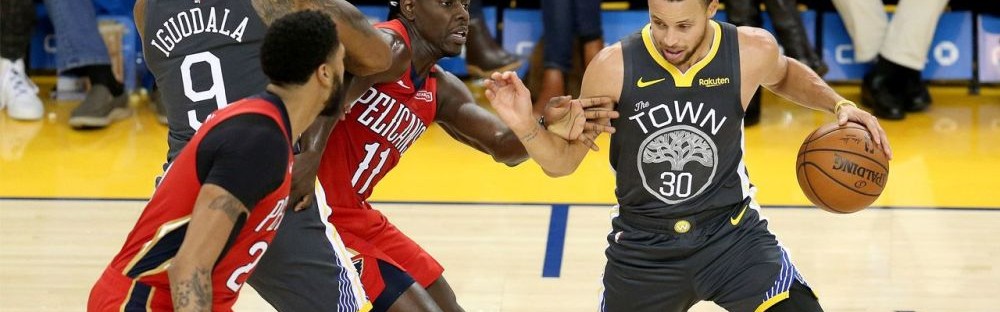  霍勒迪抢断反击一条龙，雄鹿末节发力战胜尼克斯