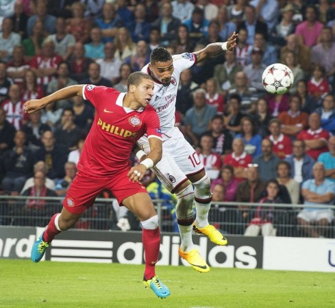  沃尔夫斯堡门将神勇扑救力保德甲平局  