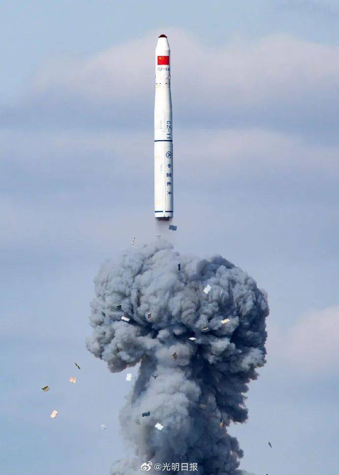  范弗利特火箭指挥官就位,休城年轻化改革提速